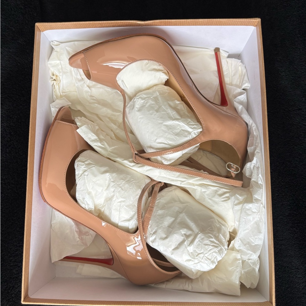 Christian Louboutin Talitha 100 Nude Patent Leather Heels